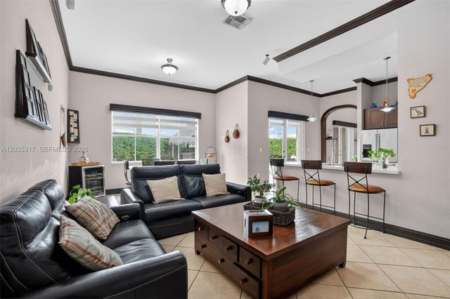 8216 SW 166th Pl, Miami, FL 33193