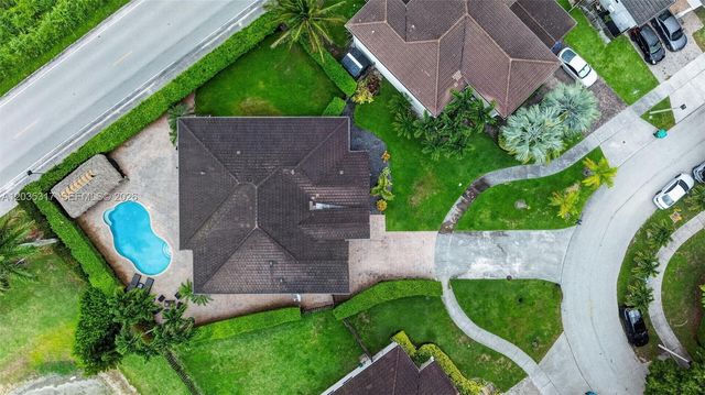 8216 SW 166th Pl, Miami, FL 33193