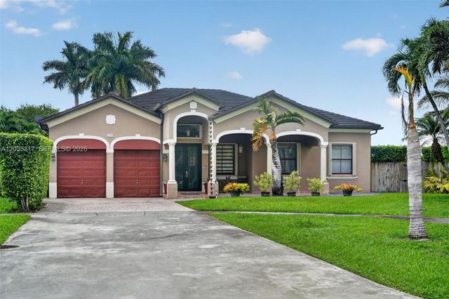 8216 SW 166th Pl, Miami, FL 33193