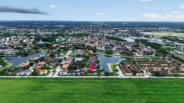 8216 SW 166th Pl, Miami, FL 33193