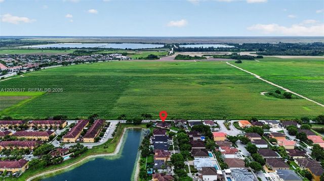 8216 SW 166th Pl, Miami, FL 33193