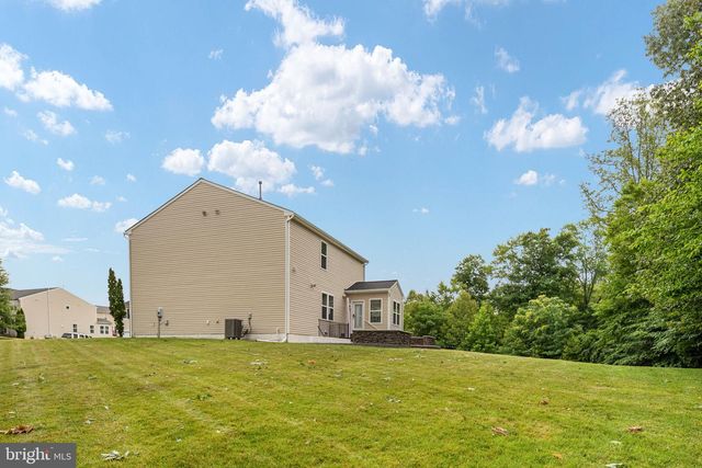 89 CHARTER GATE DR, Fredericksburg, VA 22406