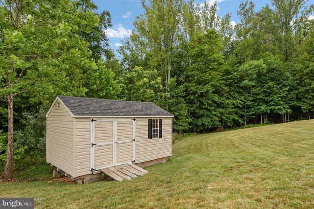 89 CHARTER GATE DR, Fredericksburg, VA 22406
