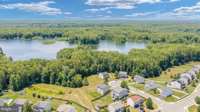 89 CHARTER GATE DR, Fredericksburg, VA 22406