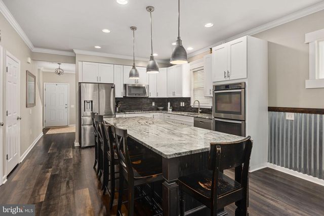 89 CHARTER GATE DR, Fredericksburg, VA 22406