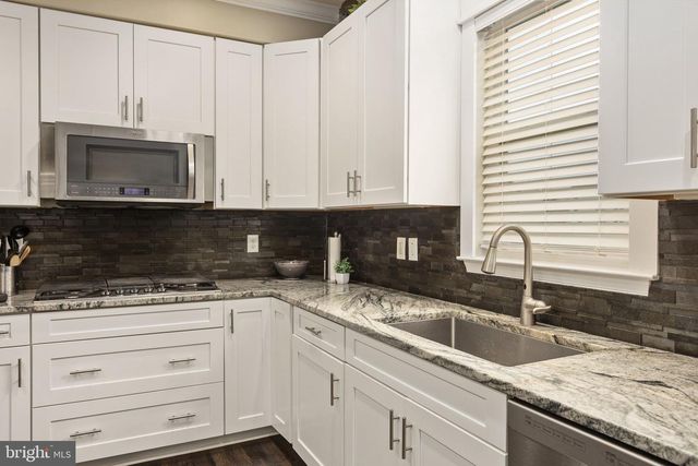 89 CHARTER GATE DR, Fredericksburg, VA 22406