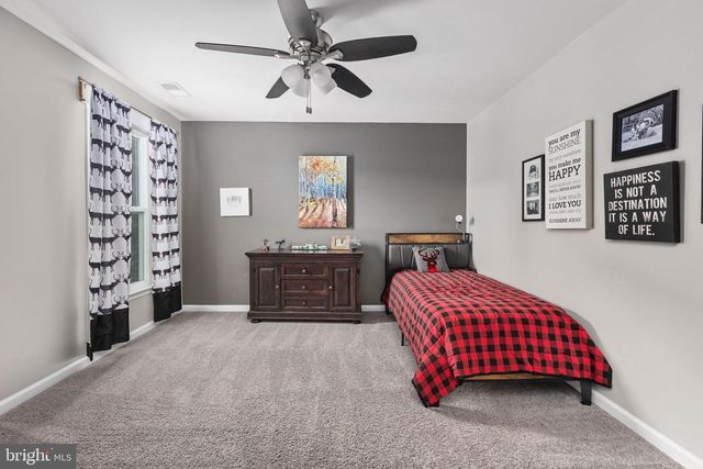 89 CHARTER GATE DR, Fredericksburg, VA 22406
