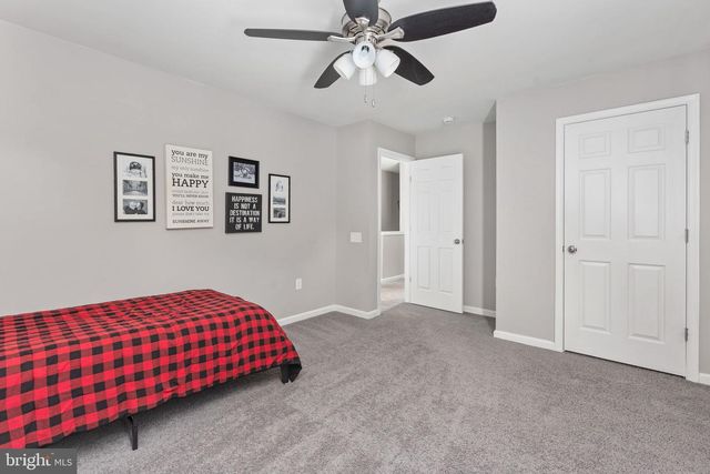 89 CHARTER GATE DR, Fredericksburg, VA 22406
