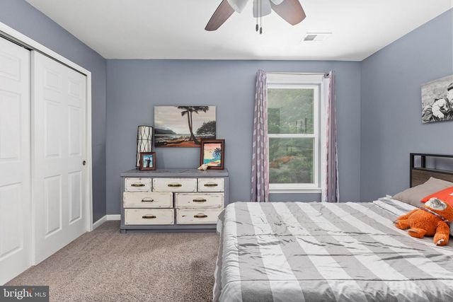 89 CHARTER GATE DR, Fredericksburg, VA 22406