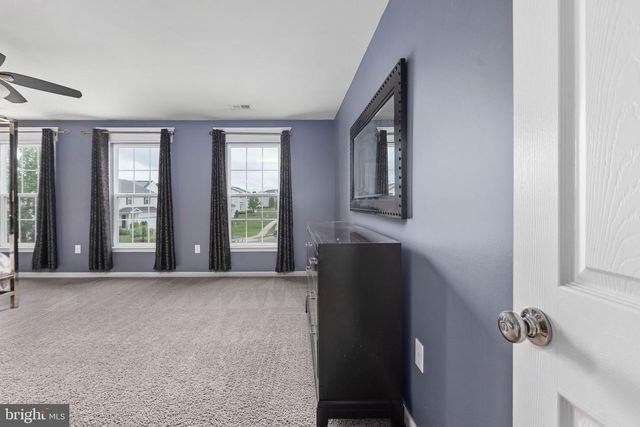 89 CHARTER GATE DR, Fredericksburg, VA 22406