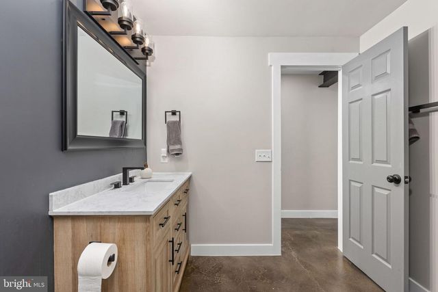 89 CHARTER GATE DR, Fredericksburg, VA 22406