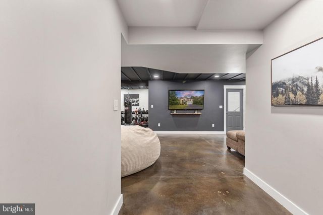 89 CHARTER GATE DR, Fredericksburg, VA 22406