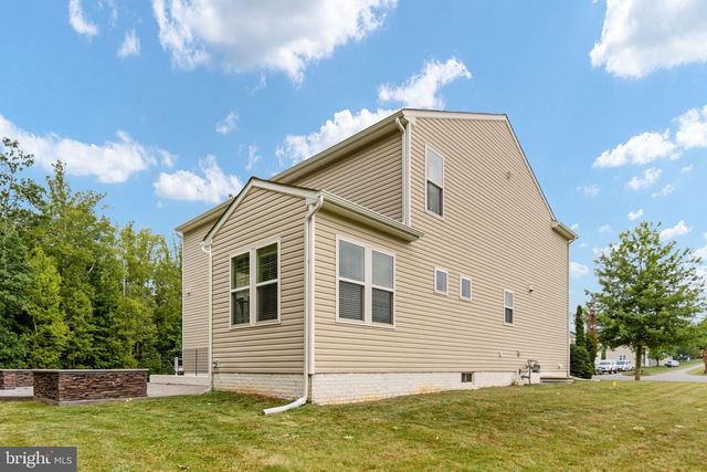 89 CHARTER GATE DR, Fredericksburg, VA 22406