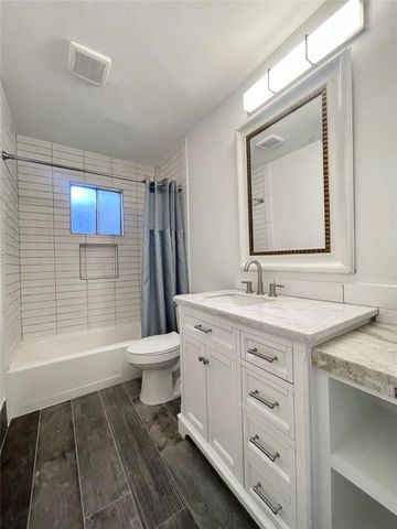 1801 Huldy St Street H8, Houston, TX 77019