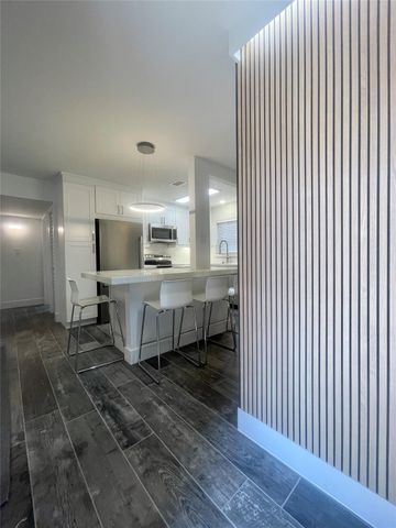 1801 Huldy St Street H8, Houston, TX 77019