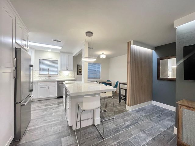 1801 Huldy St Street H8, Houston, TX 77019