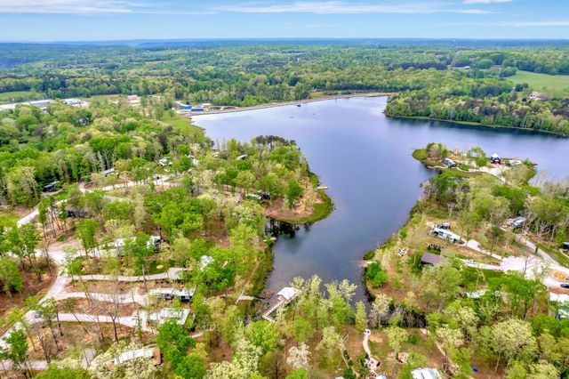 84 Lillypad Ln, Tracy City, TN 37387