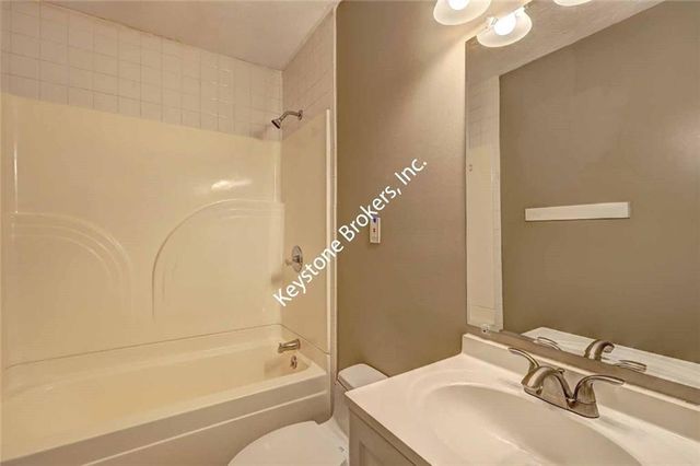 10119 Port Royal Court, Jonesboro, GA 30238