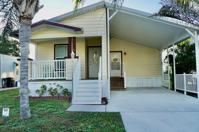 41 Montilla Way, Port St. Lucie, Port St Lucie, FL 34952