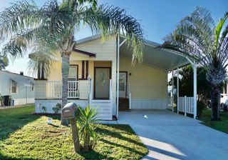 41 Montilla Way, Port St. Lucie, Port St Lucie, FL 34952