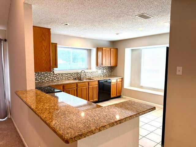2661 Berkshire Lane, Grand Prairie, TX 75052