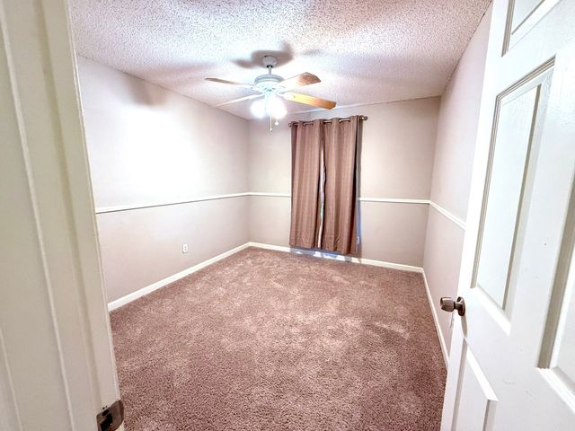 2661 Berkshire Lane, Grand Prairie, TX 75052
