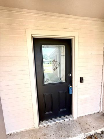 2661 Berkshire Lane, Grand Prairie, TX 75052