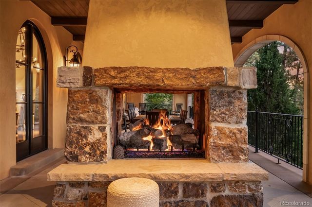 1 Elk Pointe Lane, Castle Rock, CO 80108