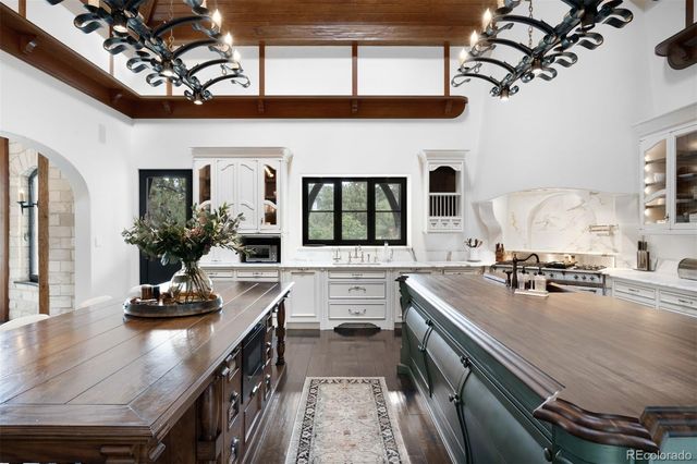 1 Elk Pointe Lane, Castle Rock, CO 80108