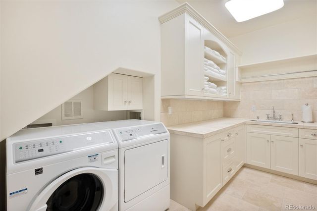 1 Elk Pointe Lane, Castle Rock, CO 80108