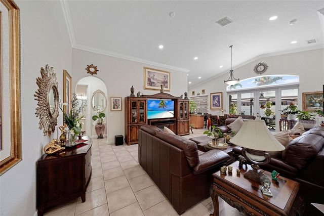 4122 NE 22nd Street, Homestead, FL 33033