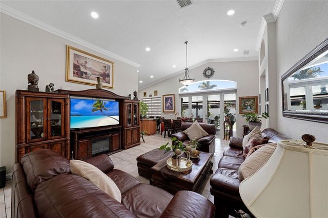 4122 NE 22nd Street, Homestead, FL 33033