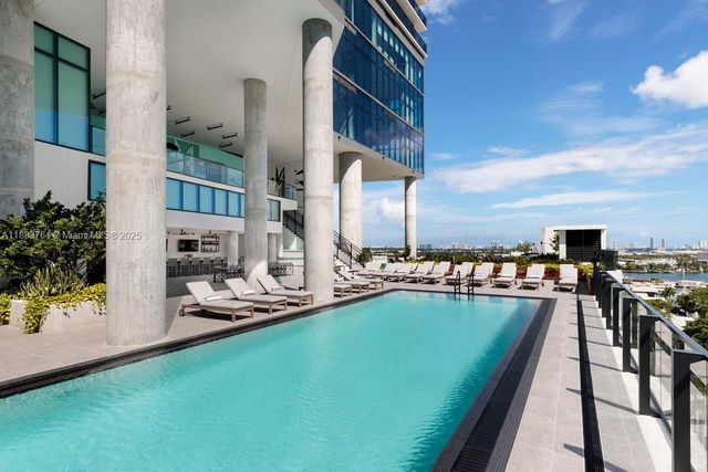 398 NE 5th St 2410, Miami, FL 33132