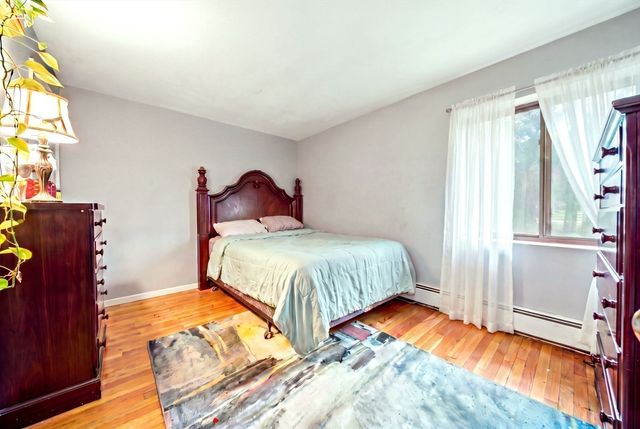10 Coffey St 25, Boston, MA 02122