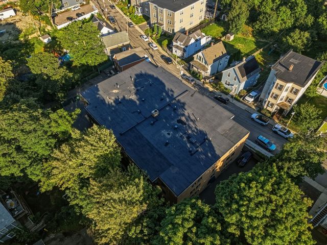 10 Coffey St 25, Boston, MA 02122