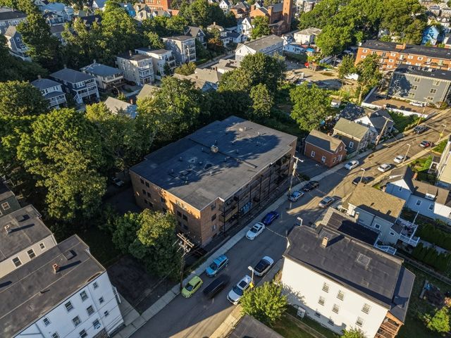 10 Coffey St 25, Boston, MA 02122