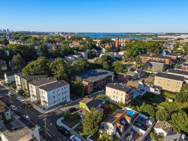10 Coffey St 25, Boston, MA 02122