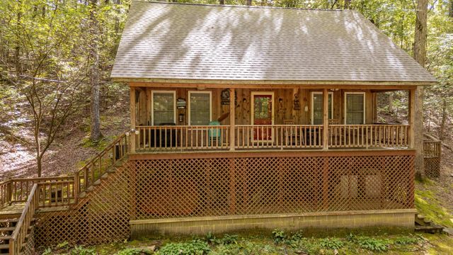 140 HUCKELBERRY LN, Savannah, TN 38372