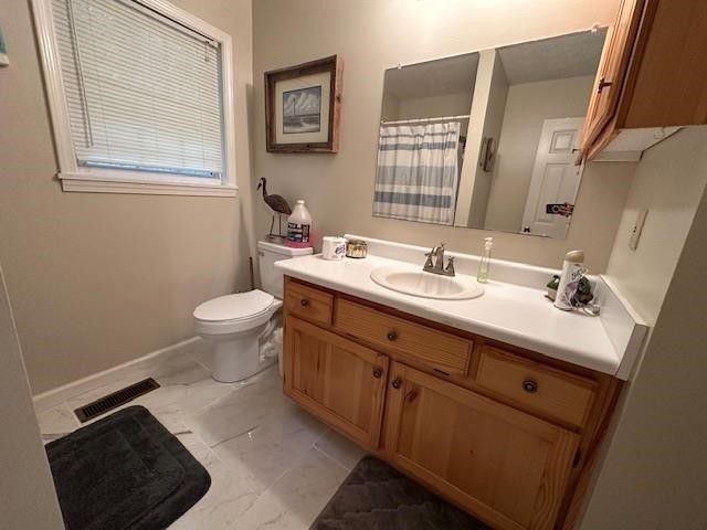 140 HUCKELBERRY LN, Savannah, TN 38372