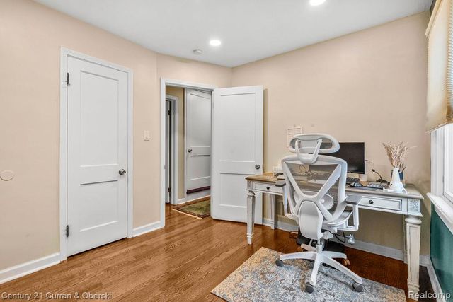 22510 Cherry Hill Street, Dearborn, MI 48124