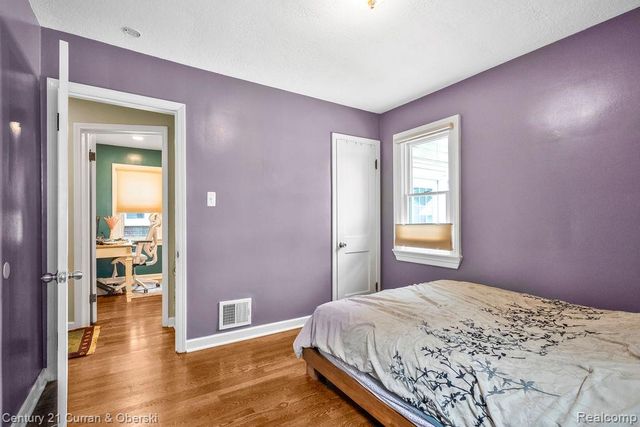 22510 Cherry Hill Street, Dearborn, MI 48124