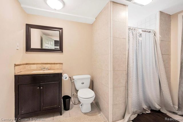 22510 Cherry Hill Street, Dearborn, MI 48124