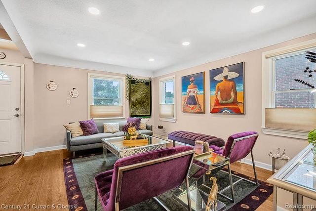 22510 Cherry Hill Street, Dearborn, MI 48124