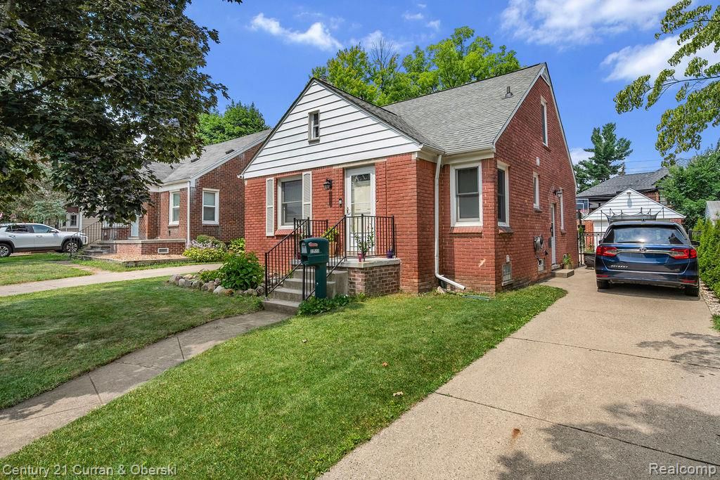 22510 Cherry Hill Street, Dearborn, MI 48124