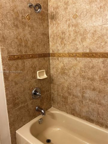4906 SW 141st Ave 4, Miramar, FL 33027