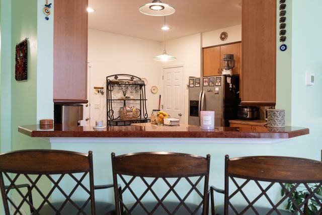 818 Horseshoe Lane, Florence, KY 41042