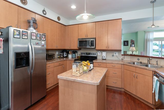 818 Horseshoe Lane, Florence, KY 41042