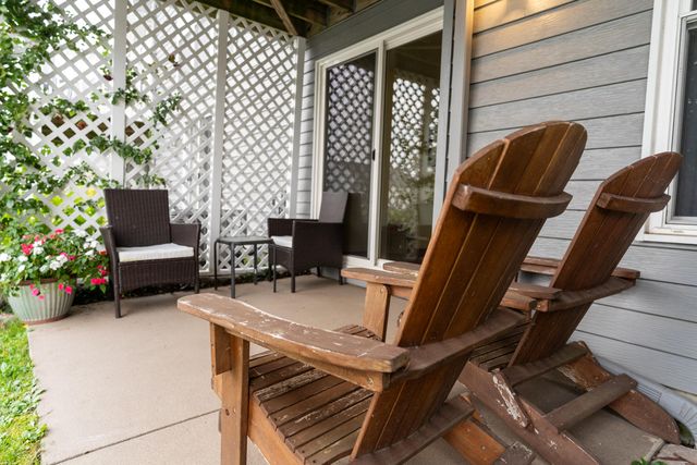 818 Horseshoe Lane, Florence, KY 41042