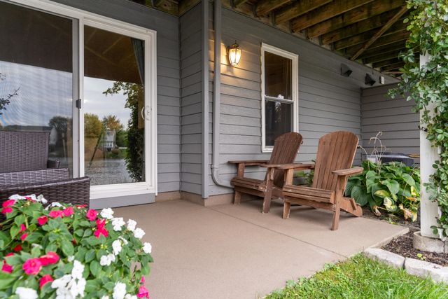 818 Horseshoe Lane, Florence, KY 41042