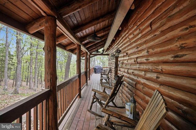 355 HEMLOCK CT, Paw Paw, WV 25434